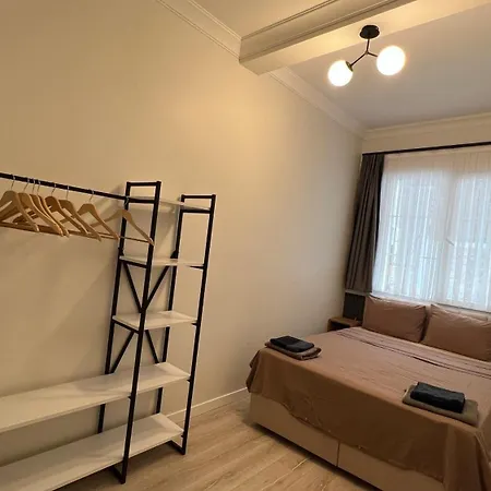 Merkuri Aparthotel *