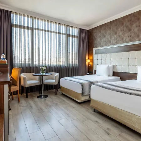 ايليت دراغوس فندق 5*
