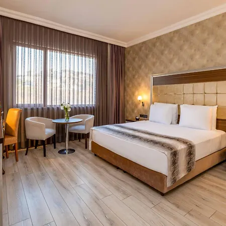 فندق ايليت دراغوس 5*