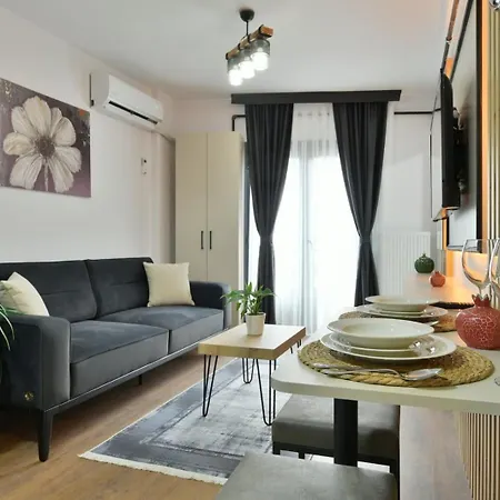 Sea Moon Otel 2*