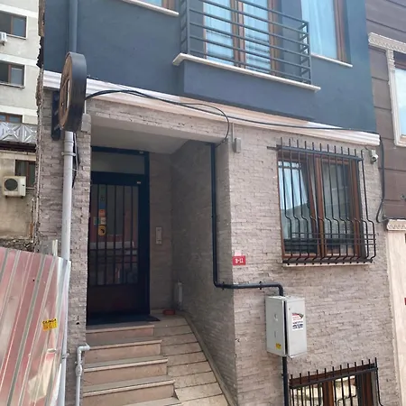 Hub Flats 4*