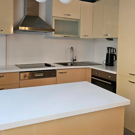 Taksim Perfect Residence, 3 Bedrooms, 140 M2, Pool Gym Sauna Access Istanbul