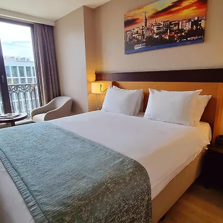 ポート ボスポラス 4* イスタンブール