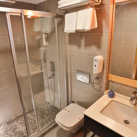 Cumbali Plaza Hotel