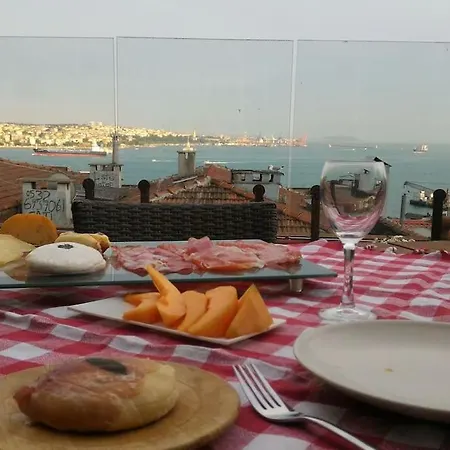Bosphorus View-airport Shutle-high Speed Wifi-private Parking Isztambul