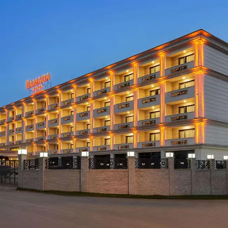 Hotel Ramada Plaza By Wyndham