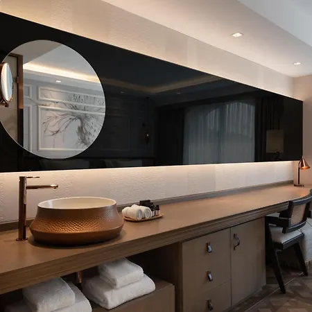 Burdock Istanbul, Autograph Collection *