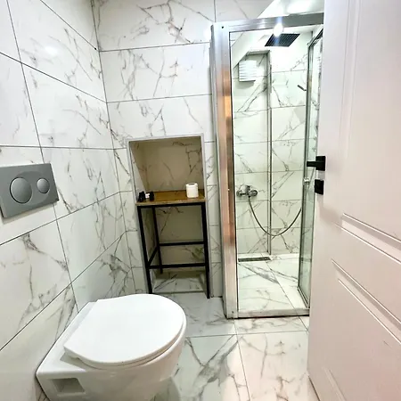 Newalla Old Hotel 5*