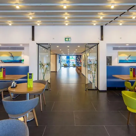 Hotel Hampton By Hilton Istanbul Kurtkoy 4*