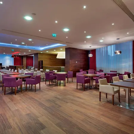 Hotel Hampton By Hilton Kayasehir Istanbul