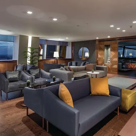 מלון Hilton Maslak 5*