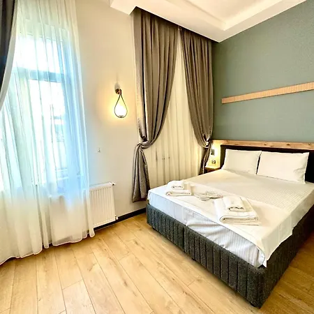 Newalla Old Hotel 5*