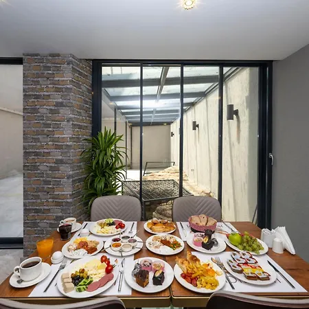 Otel Ravi 3*