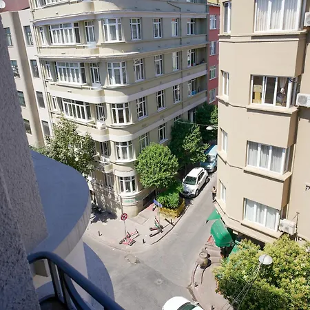 Cihangir Residences Apartman