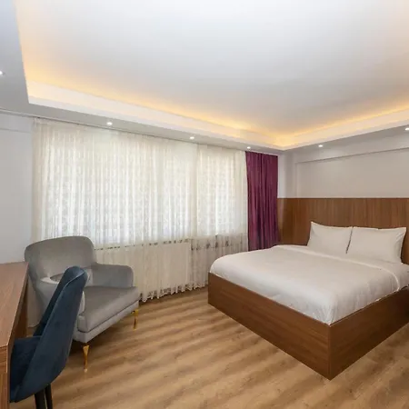 Hatem's House In Taksim *