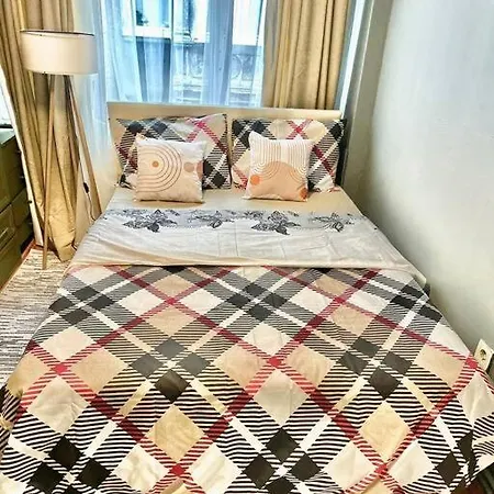 Pera Apartment *