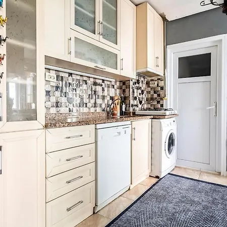 Apartment Pera