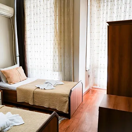 Hotel Paradise
