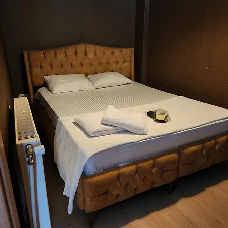 Cakra Palace شقة فندقية