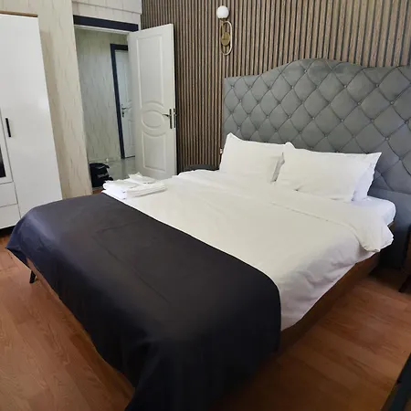 Hotel Cihangir Modern Taksim 4*