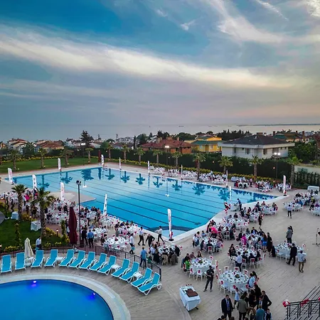Ramada Plaza By Wyndham 5* Silivri