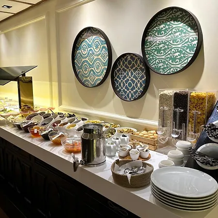 Hotell Miapera And Istanbul