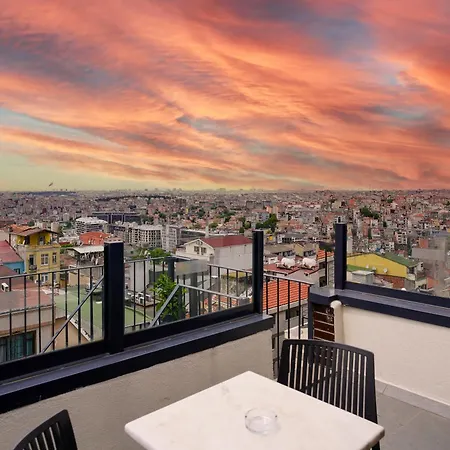 Ξενοδοχείο Faros Taksim-special Category 4*