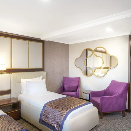 Ramada Plaza By Wyndham Hotel