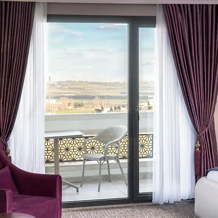 Hotel Ramada Plaza By Wyndham
