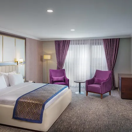 Hotel Ramada Plaza By Wyndham Silivri
