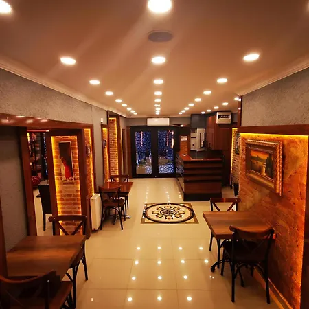 Grey House - Historical Peninsula Отель 3*