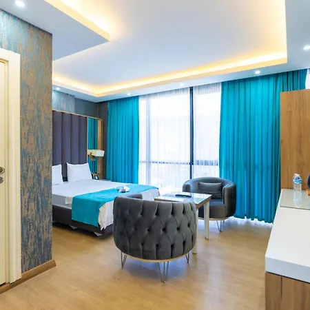 Hotel Black Palace