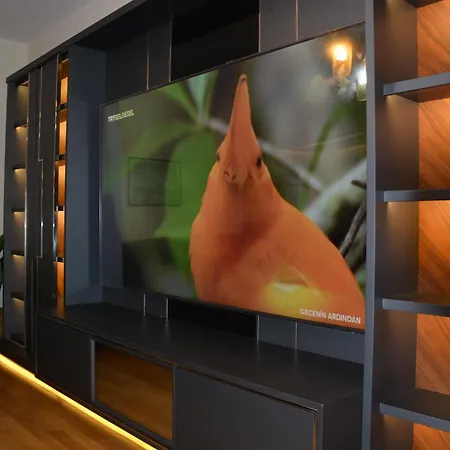 Taksim Perfect Residence, 3 Bedrooms, 140 M2, Pool Gym Sauna Access * Istanbul