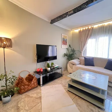 Cozy Dublex In City Center, 3rd Floor * Istanbul