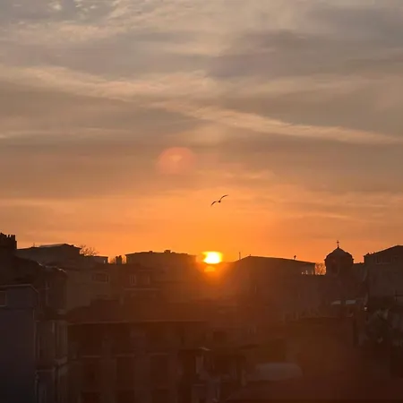 Apartment Cozy Dublex In City Center, 3rd Floor Istanbul