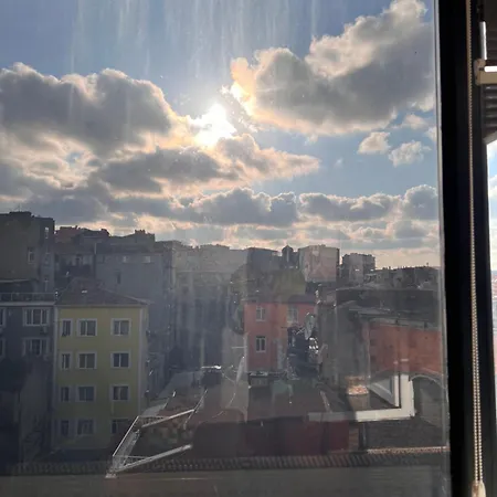 Cozy Dublex In City Center, 3rd Floor Apartment Istanbul