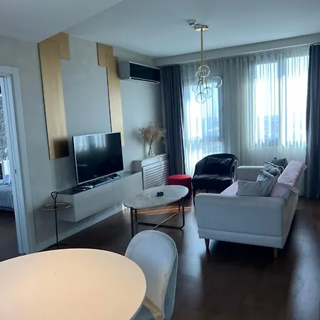 Dikkat Cekmesini Apartament *