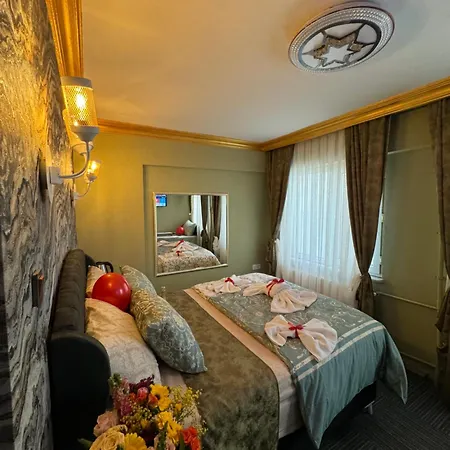 Royal Old City Hotel