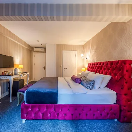 In Pera Boutique Otel *