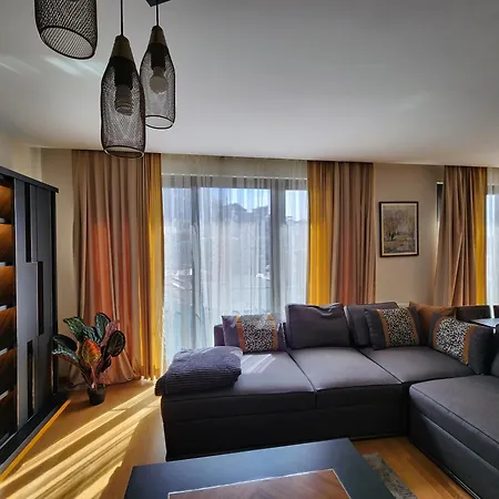Apartment Taksim Perfect Residence, 3 Bedrooms, 140 M2, Pool Gym Sauna Access