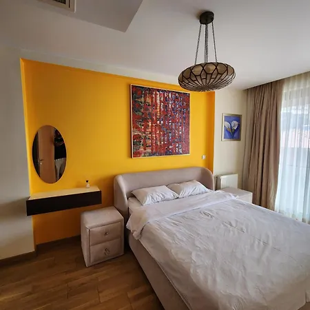 Apartment Taksim Perfect Residence, 3 Bedrooms, 140 M2, Pool Gym Sauna Access Istanbul