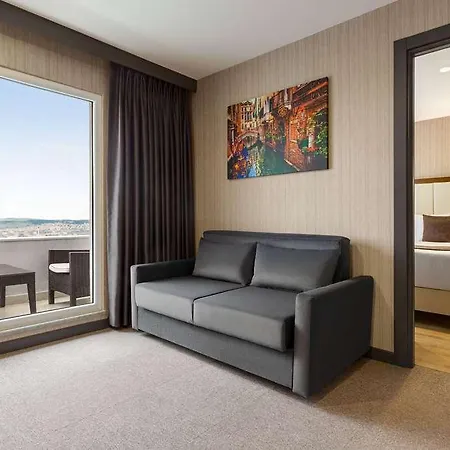 Hotel Operla Airport Hotels, Tm *