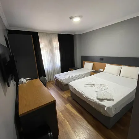 Hotel Otag *