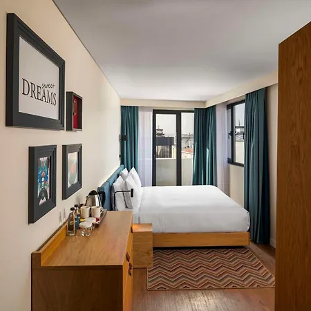 Hampton By Hilton Sirkeci 3*