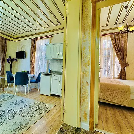 Aparthotel Alhambra 3*