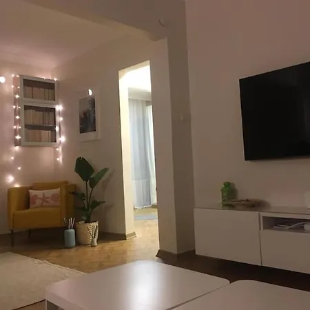 Only 7 Minutes Away By Walk To Nisantasi Citys Apartment