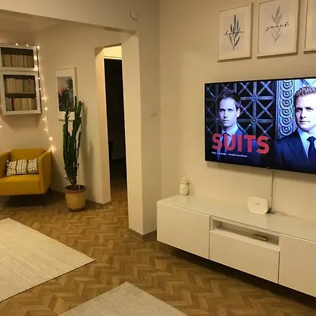 Apartment Only 7 Minutes Away By Walk To Nisantasi Citys Istanbul