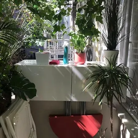 Only 7 Minutes Away By Walk To Nisantasi Citys Apartment *