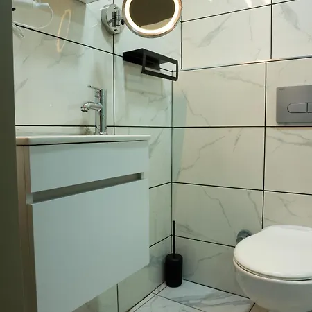 World Yours Luxury Apartment