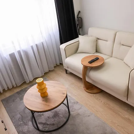 World Yours Luxury Apartment